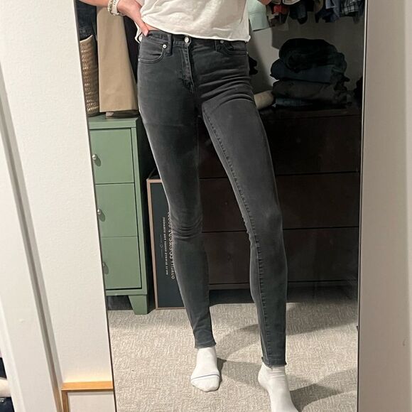 Madewell skinny skinny 9” high rise taller jeans - Picture 3 of 5